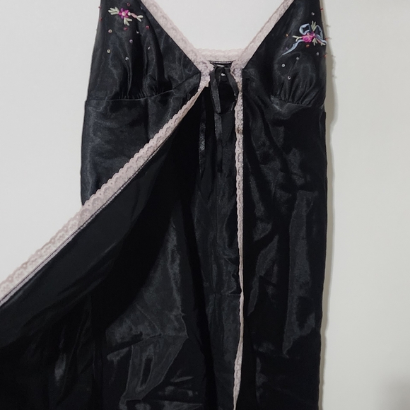 Victoria's Secret open slip dress nightie - Picture 8 of 8